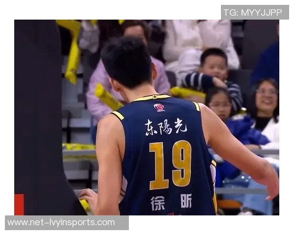 CBA最强锋线正式加盟广东队杜锋新赛季夺冠新希望浮现